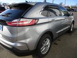 Used 2022 Ford Edge SEL image 5