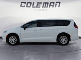 New 2026 Chrysler Pacifica Select image 2