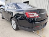 Used 2017 Ford Taurus Limited image 3