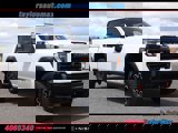 Used 2024 GMC Sierra 2500 AT4X image 2