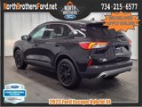 Certified 2022 Ford Escape SE image 2
