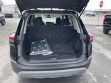 Used 2023 Nissan Rogue SV image 5