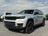 Used 2023 Jeep Grand Cherokee L Laredo image 2