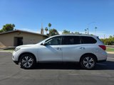 Used 2020 Nissan Pathfinder SV image 3