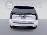 New 2025 Chevrolet Suburban Premier image 5