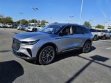 New 2025 Lincoln Nautilus Premier image 3