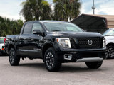 Used 2019 Nissan Titan PRO-4X image 3