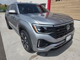 Used 2024 Volkswagen Atlas Cross Sport SEL Premium R-Line image 2