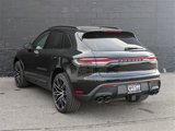 Used 2025 Porsche Macan image 3