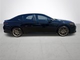 Used 2024 Toyota Camry SE image 5