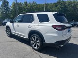 New 2025 Honda Pilot Touring image 3