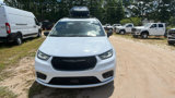 New 2025 Chrysler Pacifica Select image 3