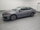 Used 2023 Nissan Altima 2.5 SV image 2