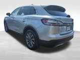 Used 2022 Lincoln Nautilus FWD image 5