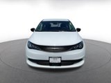Used 2024 Chrysler Voyager LX image 5