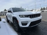 Used 2023 Jeep Grand Cherokee Limited image 2