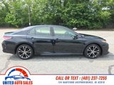 Used 2018 Toyota Camry SE image 4