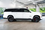 Used 2025 Cadillac Escalade ESV V image 5