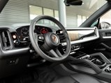 Certified 2025 Porsche Cayenne image 4