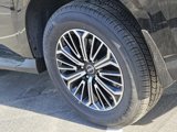 New 2025 Nissan Armada SL w/ Captain's Chari Seat Package image 5