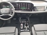 New 2025 Audi Q6 e-tron Prestige image 6