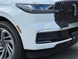 New 2025 Lincoln Navigator Reserve image 2