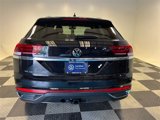 Certified 2022 Volkswagen Atlas Cross Sport SE w/ Black Wheel Package image 4