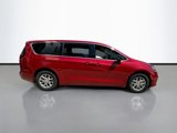 New 2026 Chrysler Pacifica Select image 5