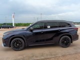 New 2025 Toyota Highlander XSE image 4