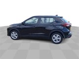 Used 2021 Nissan Kicks S image 6