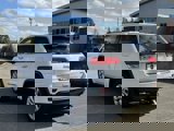 Used 2017 Jeep Grand Cherokee Limited image 3