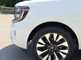 New 2025 Ford Expedition Max Platinum w/ Driver's Package image 5
