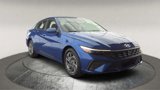 Used 2024 Hyundai Elantra SEL image 2
