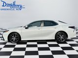 Used 2023 Toyota Camry SE image 2