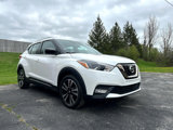 Used 2019 Nissan Kicks SR image 2