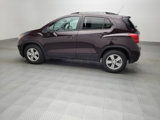Used 2021 Chevrolet Trax LT w/ Driver Confidence Package image 3