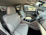Used 2015 Toyota Venza LE image 3
