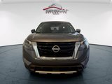 New 2025 Nissan Pathfinder SL image 2