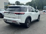 Used 2023 Nissan Pathfinder SL w/ SL Premium Package image 3