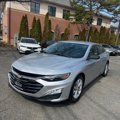 Used 2019 Chevrolet Malibu LT image 2