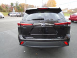 Used 2021 Toyota Highlander XLE image 6