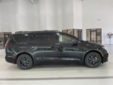 New 2025 Chrysler Pacifica Select image 3
