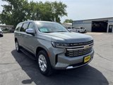 Used 2023 Chevrolet Suburban Premier image 2