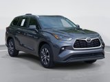 Used 2023 Toyota Highlander L image 3