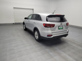 Used 2019 Kia Sorento L image 5