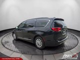Used 2017 Chrysler Pacifica Touring-L image 3