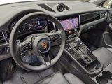 Used 2025 Porsche Macan image 4