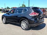 Used 2016 Nissan Rogue S image 3