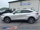 Used 2021 Toyota Venza LE image 2