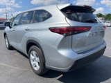 Certified 2023 Toyota Highlander LE image 4